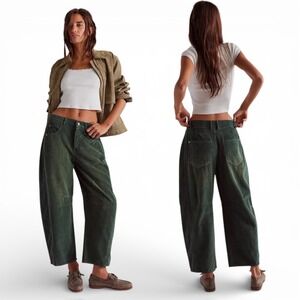 We The Free Free People Good Luck Mid Rise Barrel Corduroy Pants Green Size 24